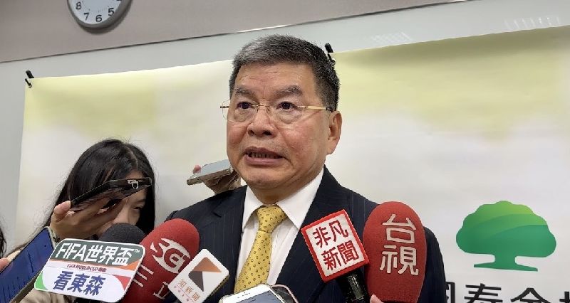 國泰金12日舉行115年股東常會。國泰金總經理李長庚（圖）會後受訪時表示，國泰人壽規劃試辦推出1年期在宅急症照護保單，保單已設計好，將盡快送審