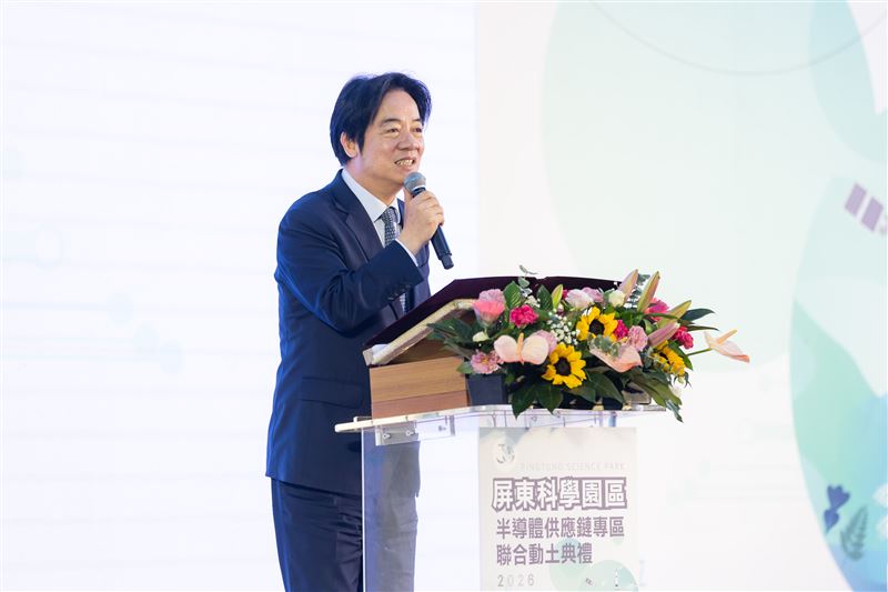 中國對台施壓策略出現重大轉向。共軍不僅大幅減少戰機越過海峽中線的次數，更將打壓重心轉向「外交孤立」與「國際媒體封殺」。（圖／總統府提供）