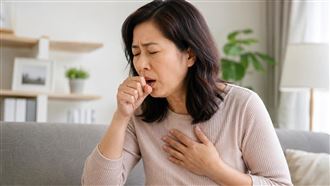 女子咳嗽30年就醫檢查驚見「多長一塊肺」