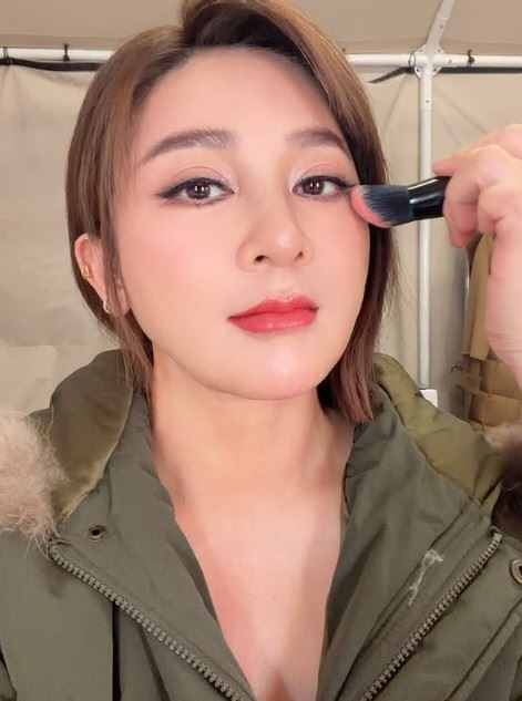 王彩樺表示,這次手術終於讓困擾自己數十年的鼻型問題獲得改善。(圖/翻攝自王彩樺IG)