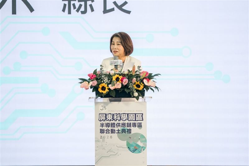 周春米拼產業升級，讓孩子留在家鄉工作。（圖／屏東縣政府提供）