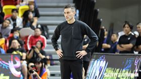 PLG總冠軍賽G4，領航猿總教練卡米諾斯。（圖／記者劉彥池攝影）