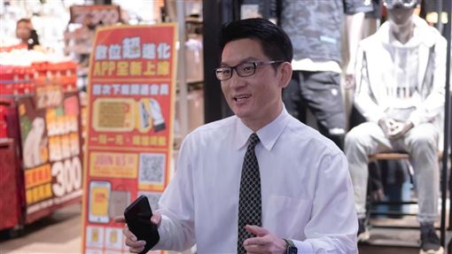 童仲彥出獄考到證照！四叉貓出手檢舉慘了