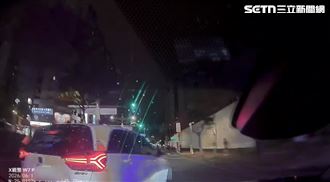 飆速蛇行甩警失控！毒駕撞2死最新影片曝