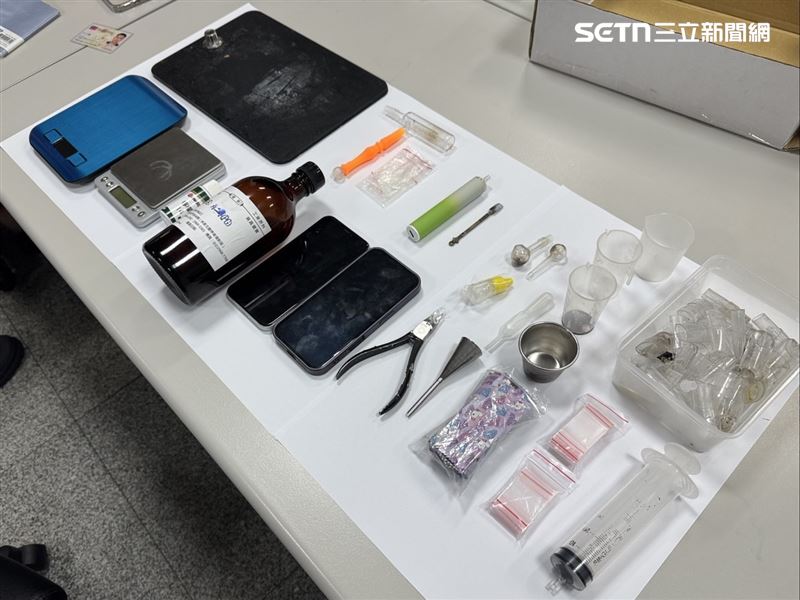 警方破門攻堅依託咪酯分裝場，並將陳姓毒販依毒品罪嫌送辦。（圖／翻攝畫面）