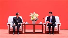 海峽論壇會前中國全國政協主席王滬寧會見國民黨副主席張榮恭一行人（圖／國民黨提供）