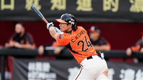 統一獅外野手陳傑憲單場掃5安本季第1人。（圖／統一獅提供） 