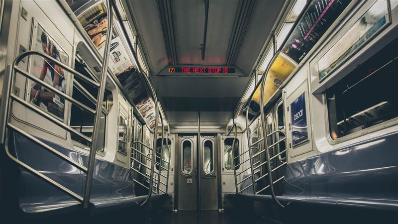 東京電車癡漢!女大生抓衣落跑靠這逮人