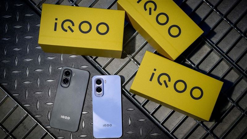 內建9020mAh超大電池 iQOO Z11開賣