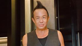 黃大煒搬離台灣。（圖／黃大煒、漢英得力法律事務所 提供）