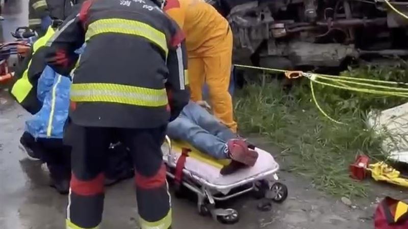 揪友釣魚遇死劫!雲林男自撞慘死查無毒品
