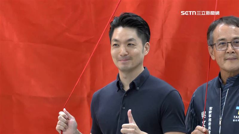 蔣萬安火鍋太熱!沈伯洋:挫冰比較消暑