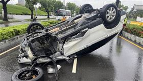 車禍,翻覆,休旅車,消失