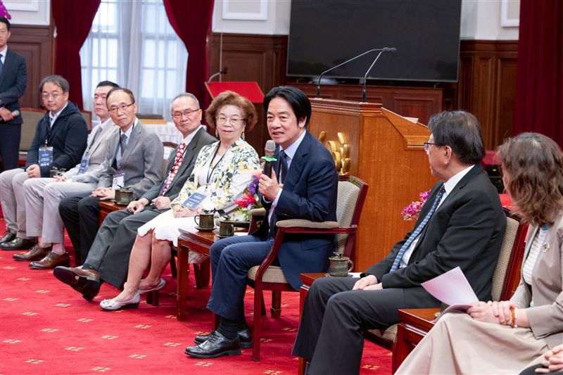 賴清德總統今（15）日接見「亞太再生醫學學會」。（圖／總統府提供）