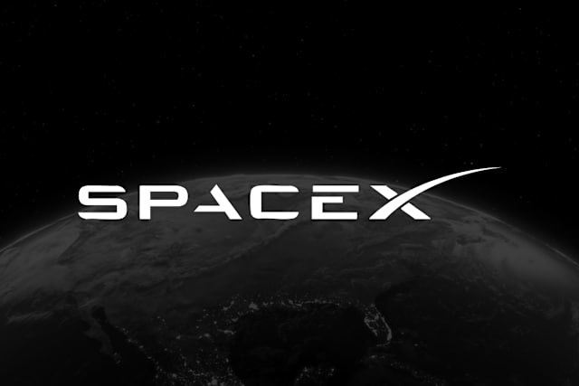 馬斯克旗下SpaceX的股價營收比(PSR)直衝119倍,知名經濟學家澤伯格直言,堪比網路泡沫破裂前夕的雅虎公司。(圖/翻攝自X平台 @BullTheoryio)