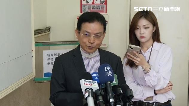 賴士葆挺饒慶鈴:「一個視頻」說統戰笑死