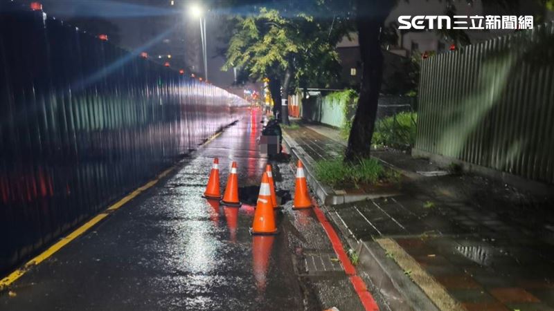 北高雄路面凹陷「驚見大天坑」急管制通行