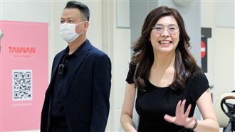 鄭麗文返台這幕　他嘆這種國民黨已消失了