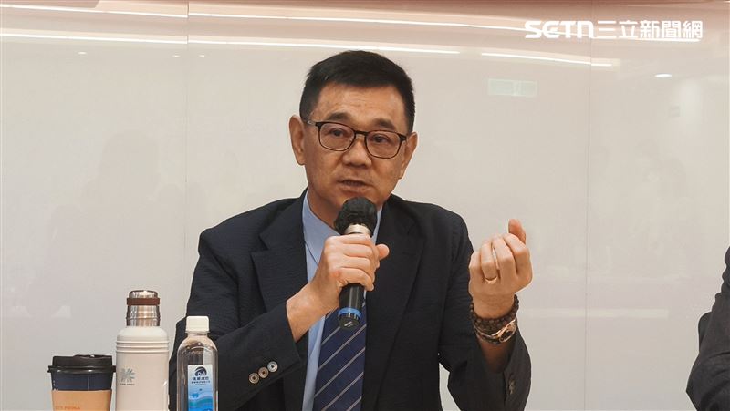 達麗董座指房市低潮已過:股市資金將回流