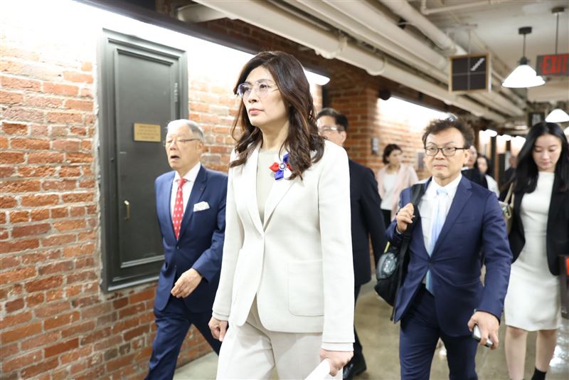國民黨主席鄭麗文近日訪美。(圖/翻攝自鄭麗文臉書)