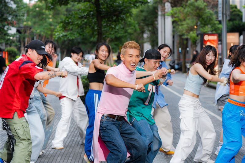 不只模仿席琳狄翁！潘若迪「重拾這身分」拋喜訊　公開能量最強寶地