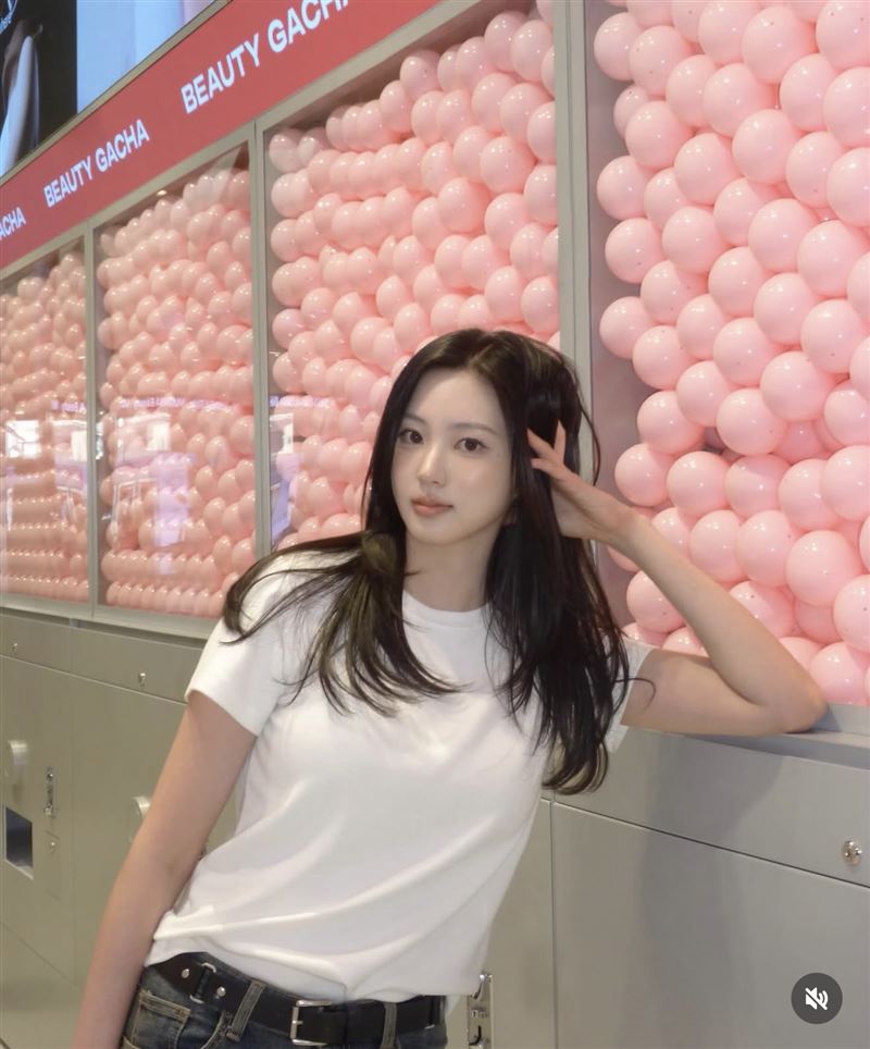 權恩彬退圈。(圖/翻攝自IG)