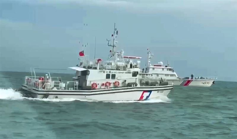 中國海警船闖金門海域!海巡署強勢驅離