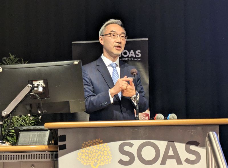 駐英國代表姚金祥日前出席倫敦大學亞非學院（SOAS）台灣研究中心的「造山者」放映會，開場致詞並全程參與