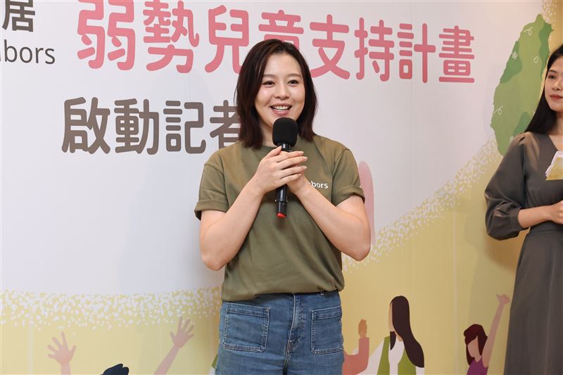 劉品言分享育兒心得,認面臨產後掉髮困擾。(圖/記者鄭孟晃攝影)