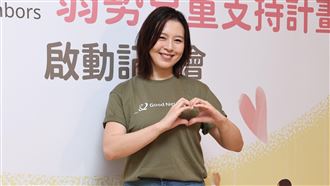 安以軒沉寂10年復出　閨蜜劉品言26字力挺