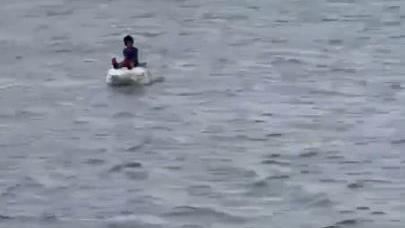 新/小四童翹課戲水海上漂流 海巡急救援
