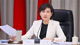 行政院副院長鄭麗君12日主持行政院「無人載具產業發展及管理機制專案會議」。（圖／行政院提供）