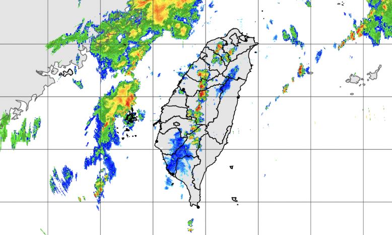 新/雨彈開炸!12縣市大雨特報 下到晚上
