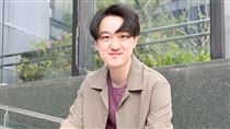 接班母徐薇上億補教版圖　學霸兒新身分曝