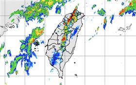 中央氣象署今（17）日14時20分發布大雨特報。（圖／氣象署）