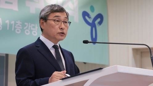 《鐵拳教育》爆紅惹議 首爾教育監開轟