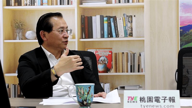 《桃園電子報》專訪桃園市社會局長陳寶民。圖：陳儒賢攝。（圖／桃園電子報提供）