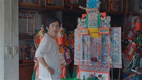 劇組運用AI製作黃西田飾演的年輕阿賢師。（圖／民視提供）