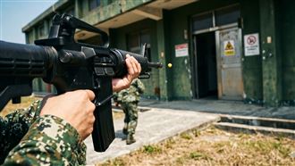新兵當獵物！成功嶺驚傳持T91霸凌