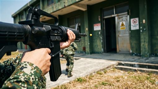 新兵當獵物！成功嶺驚傳持T91霸凌