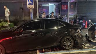 新／毒駕狂飆連撞4車！慘烈畫面曝