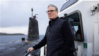 俄軍艦英吉利海峽射警告彈　英相批魯莽