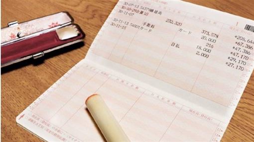 少年帳戶19萬「4個月剩0元」網見存摺秒懂
