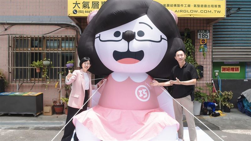 蘇巧慧訪水獺媽媽出生地 見證匠人魂傳承