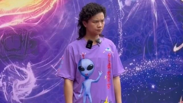 玄濟宮登記服飾店1套紫衣1800 宮主回應