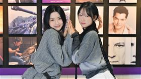 韓籍啦啦隊女神金泰琳（左）、李貞潤接受專訪相約在台灣「一起笑一起哭」。（圖／ofiii歐飛影音平台提供）