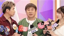 下面一位出事了　胡瓜慘遭熱油噴濺燙傷