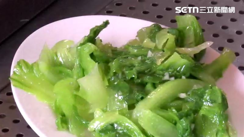 不少外食族都靠燙青菜來補充纖維。(示意圖/資料照)