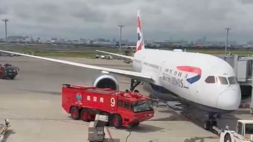 乘客iPhone機內起火 羽田機場一度戒備