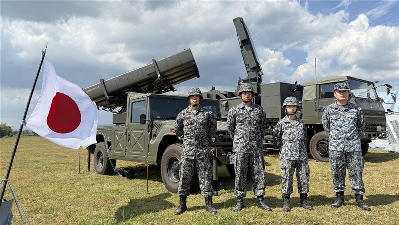 「窮孩才去自衛隊」 日議員失言遭圍剿